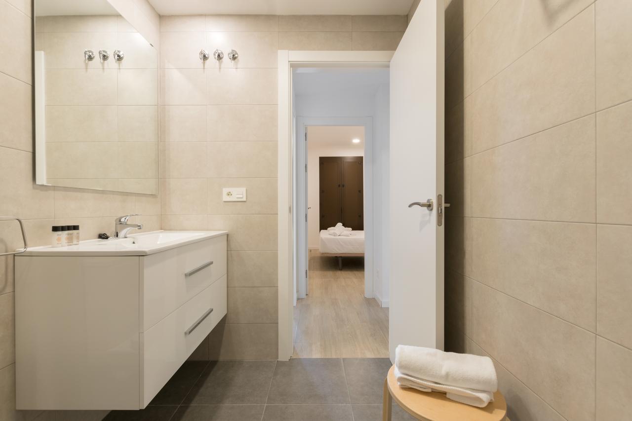 Apartments Madrina Valencia Exterior foto