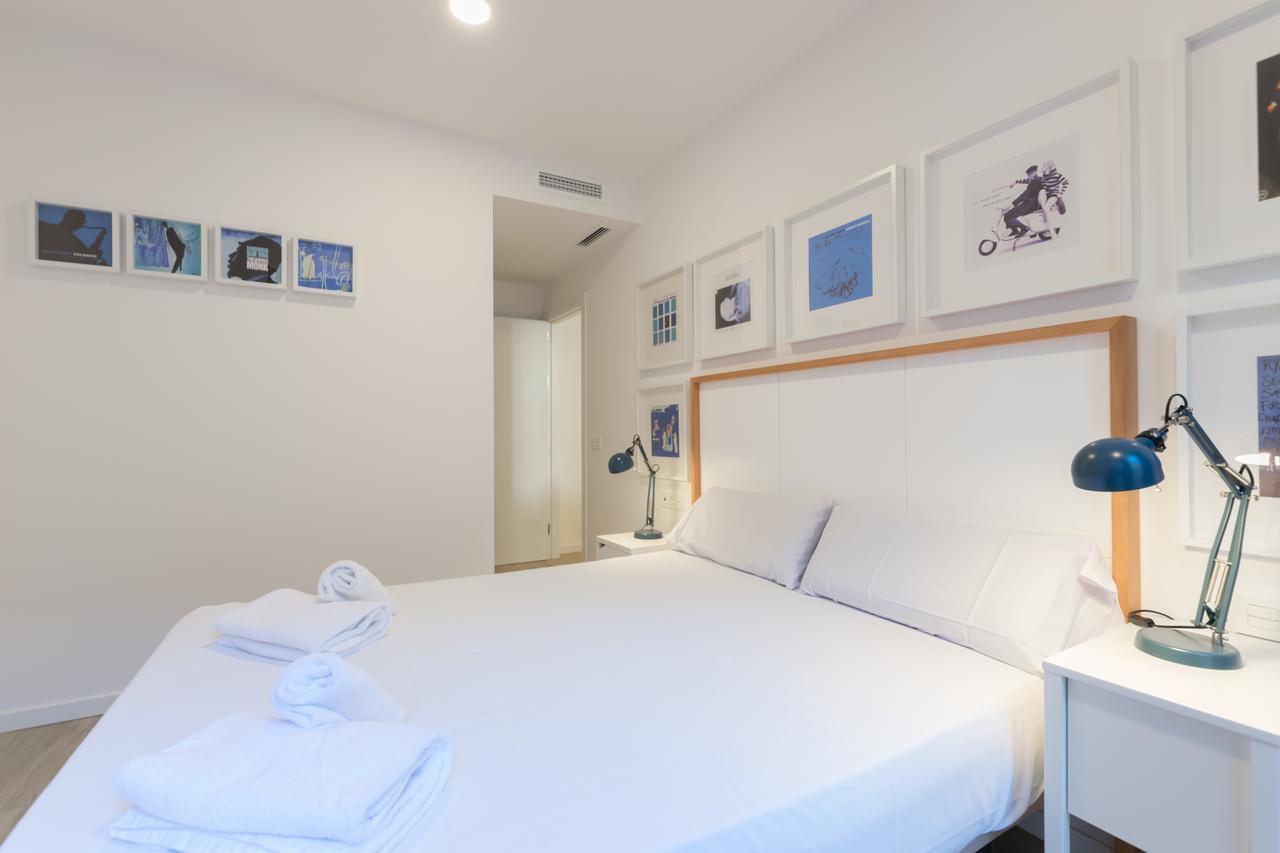 Apartments Madrina Valencia Exterior foto