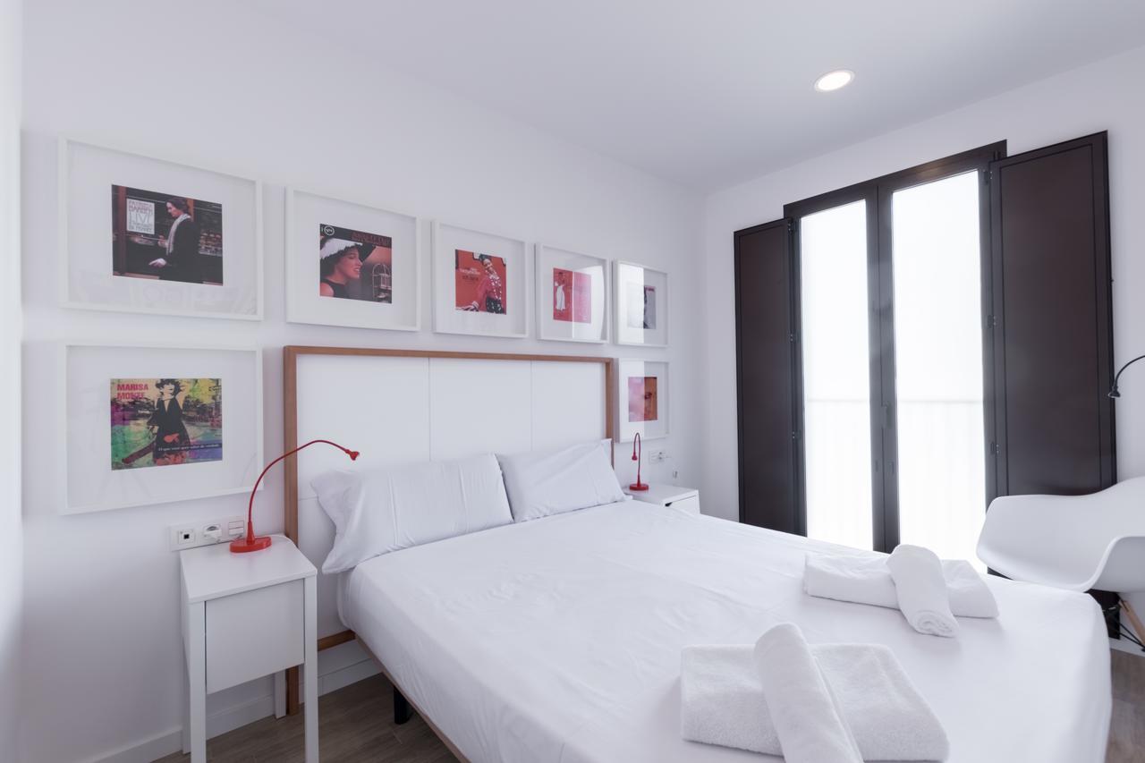 Apartments Madrina Valencia Exterior foto
