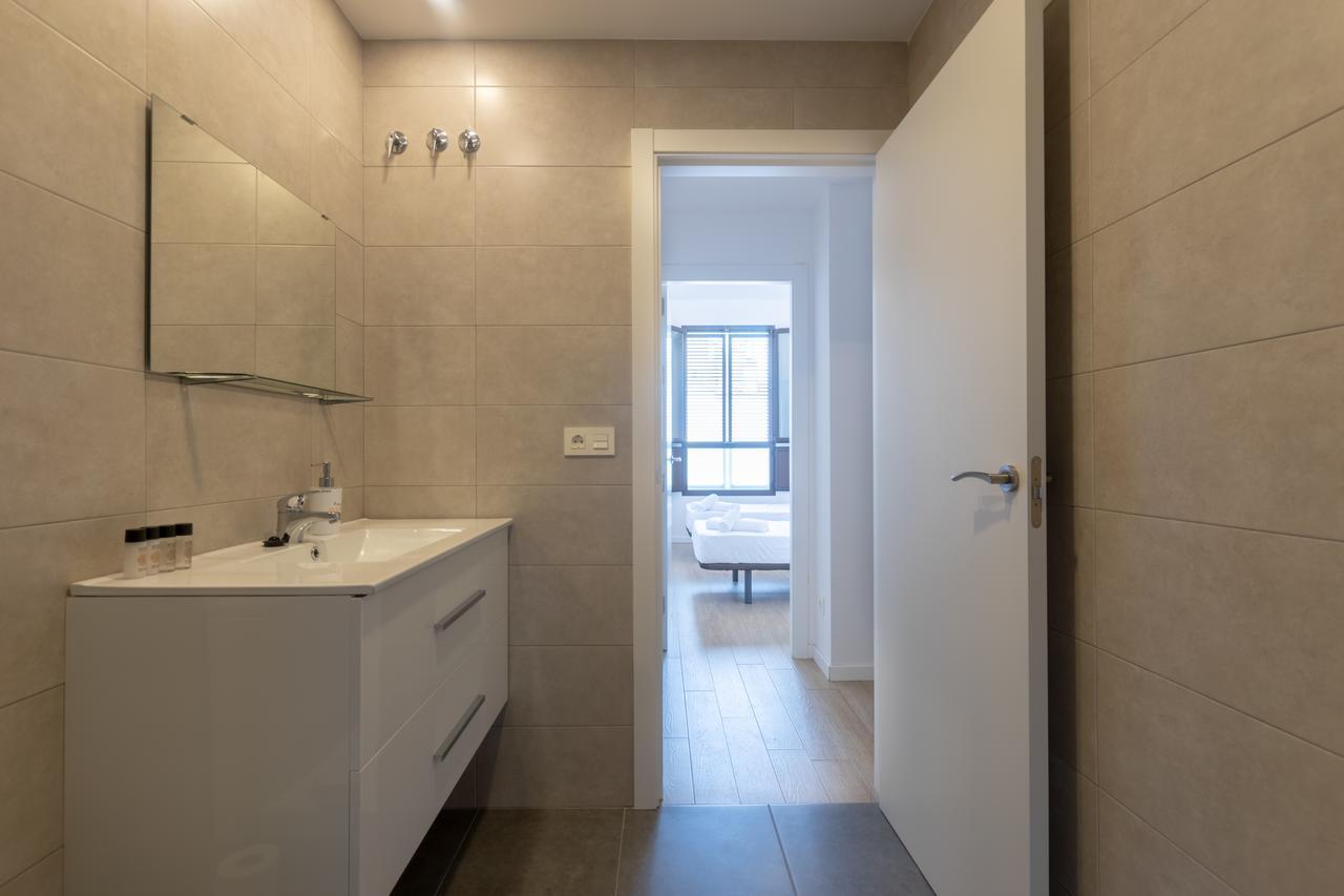 Apartments Madrina Valencia Exterior foto