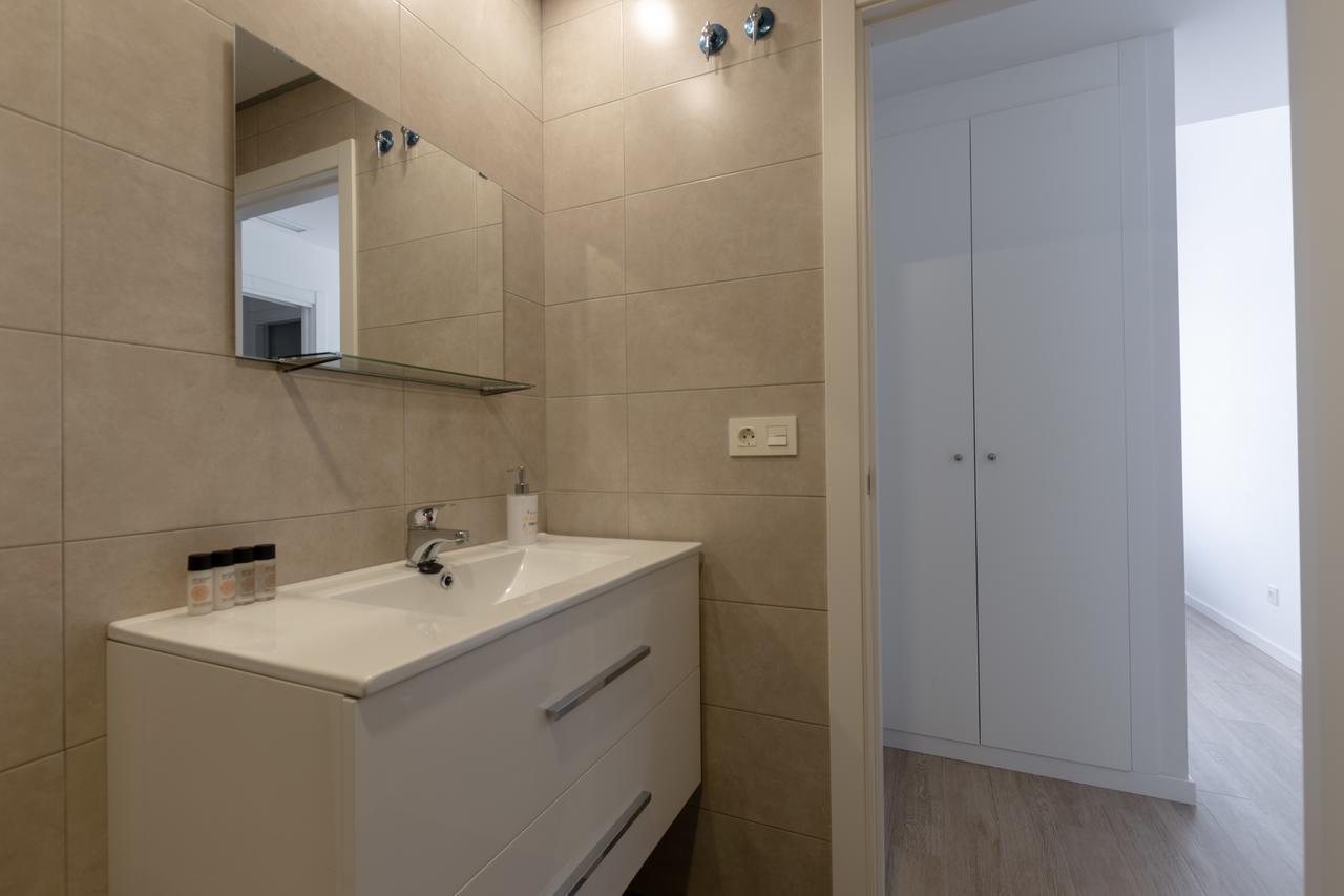 Apartments Madrina Valencia Exterior foto